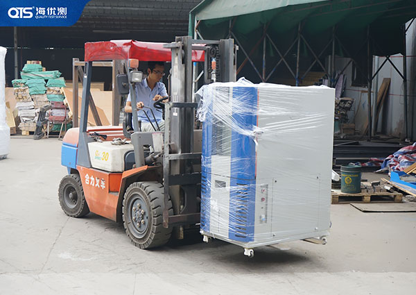 云南昆明小型恒溫恒濕試驗箱_工廠發貨